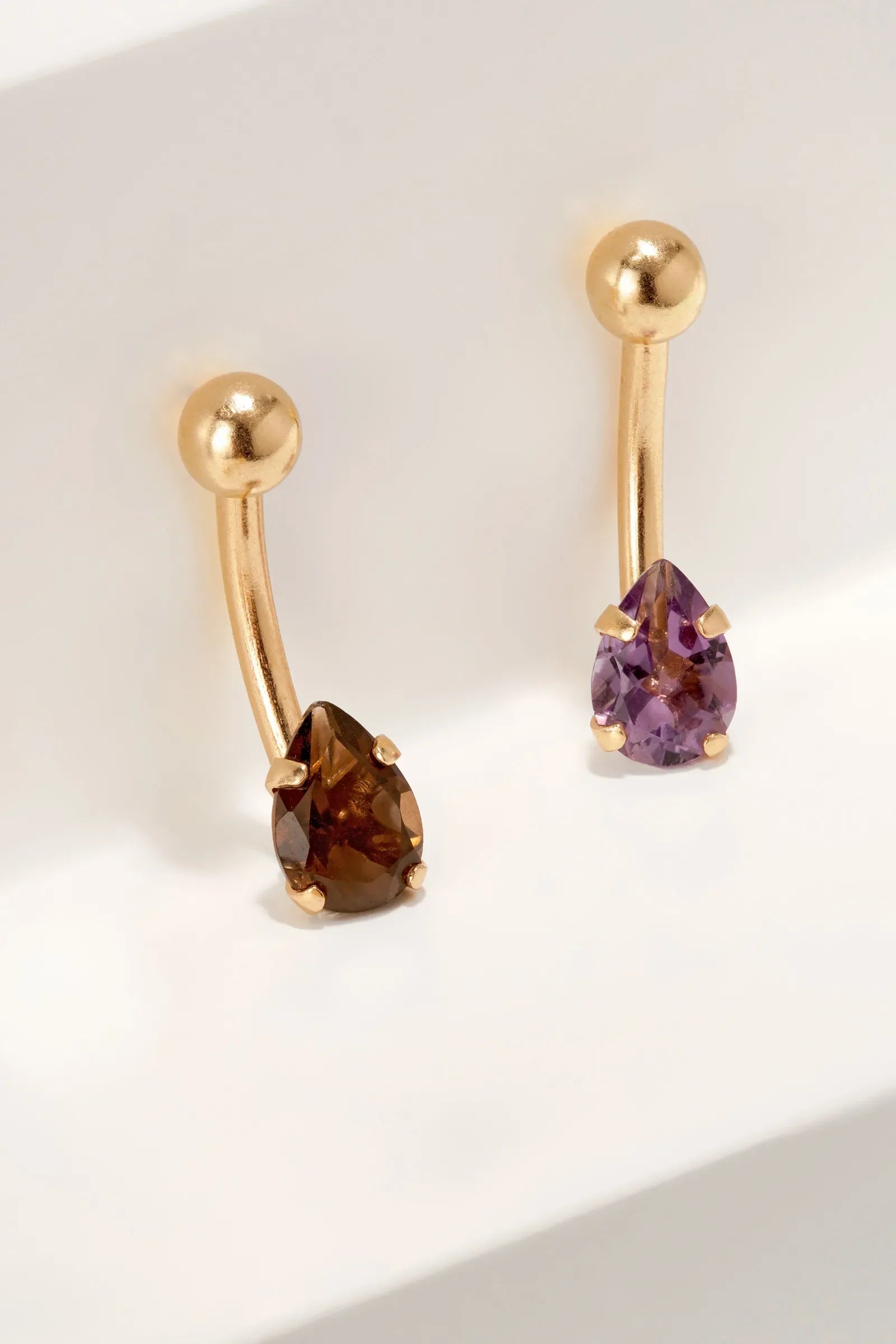 Navel Piercing – Tish Lyon